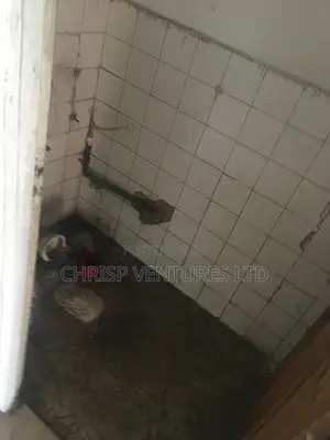 106sqm Ground Floor Mini-Warehouse/Storage Space for Rent