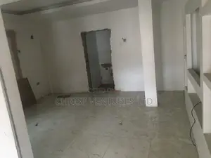 106sqm Ground Floor Mini-Warehouse/Storage Space for Rent
