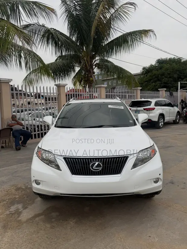 Lexus RX 350 2011 White - 1