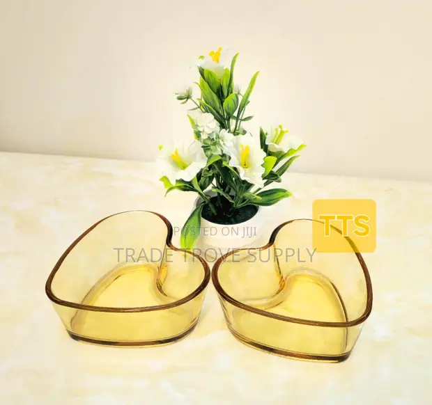 Brand New Glass Shape Plates (Set of 6) - 1