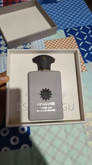 Amouage The Library Collection Opus VII Reckless Leather Parfum