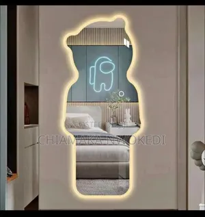 Home Interiors Wall Mirror - Brand New