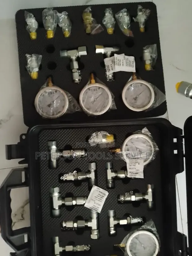24-Piece Hydraulic Pressure Gauge Test Kit - 1
