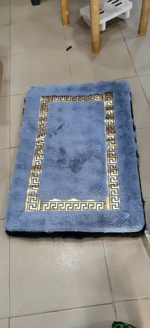 Luxury Fluffy Foot Mat - 60x90cm