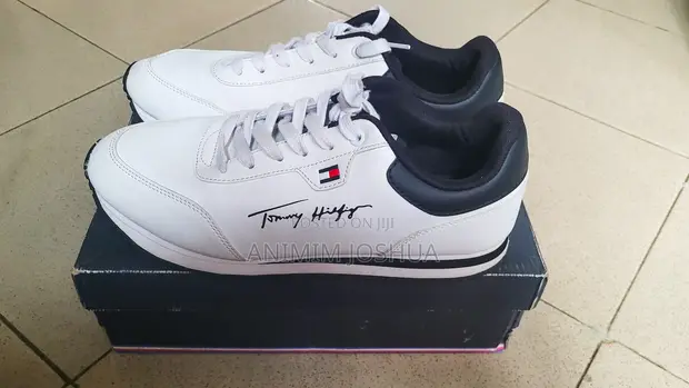 Tommy Hilfiger White Leather Sneakers - Used - 1