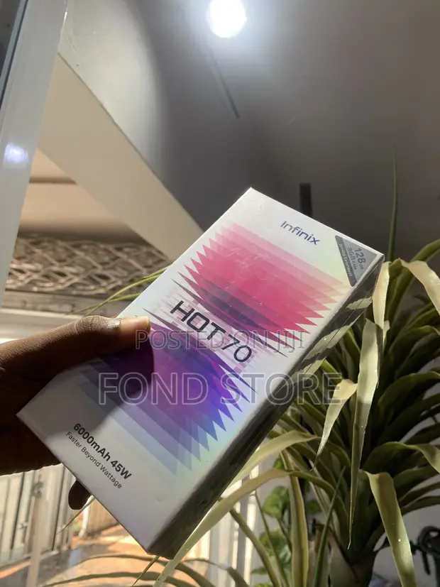 New Infinix Hot 70 128GB Black - 1