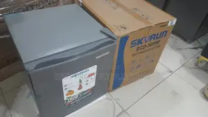 Skyrun BCD-50HW Mini Fridge - Brand New