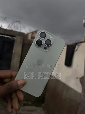 Apple iPhone 15 Pro 128GB Bronze