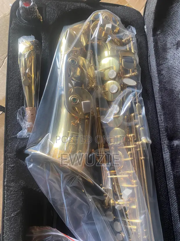 Yamaha Custom Z Alto Saxophone - 1