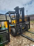 Sabon Caterpillar Forklift 10-Tona (3-Mita Ango) - 1