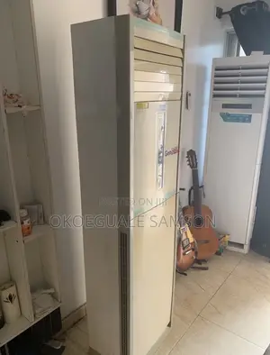 Midea Standing 3HP Air Conditioner