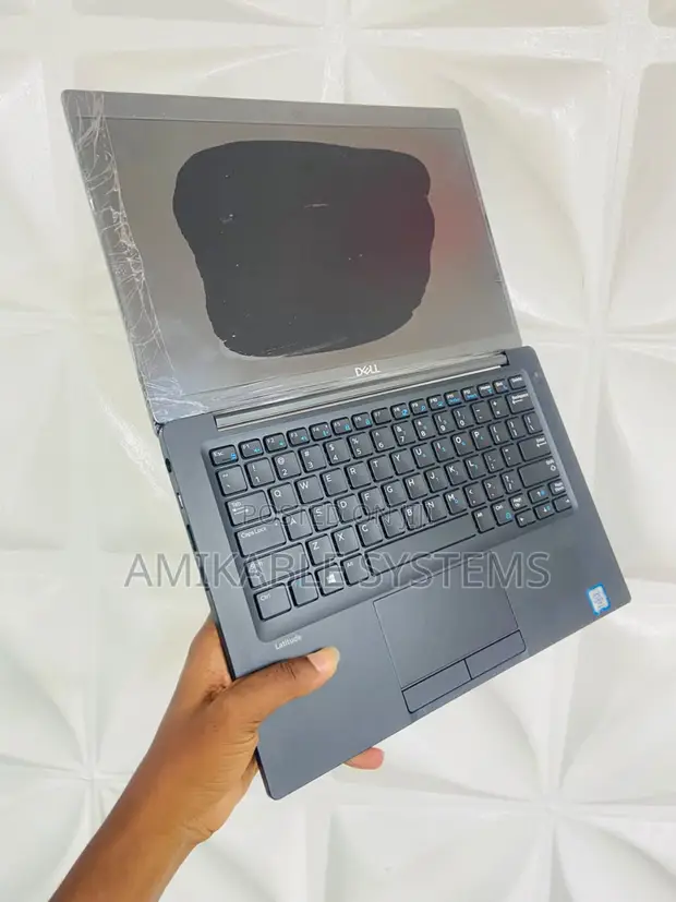 Dell Latitude 7380 Laptop - Core i5, 8GB RAM, 256GB SSD - 1