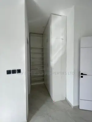 4 Bedroom Duplex for Rent in Ikota GRA