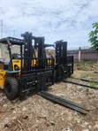 Brand New Caterpillar 10-Ton Forklift (3m Lift) - 4