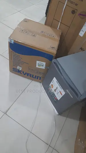 Skyrun BCD-50HW Compact Refrigerator - Brand New