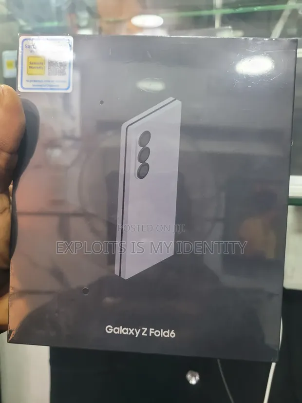 New Samsung Galaxy Z Fold6 256GB Black - 1