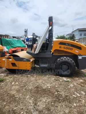 Caterpillar Mobile Compacting Road Roller 5 Ton