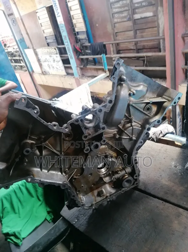 Taimakon Man Fetur na 1UR na Toyota Tundra, Tacoma, Sequoia V8 - 1