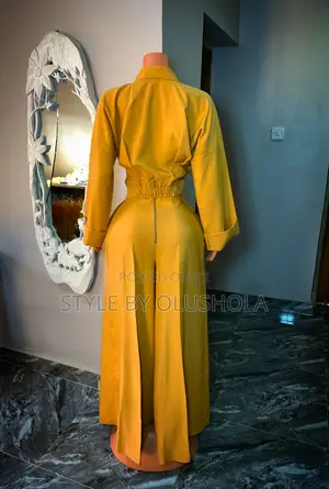Crepe Fabric Two Piece Set - Nude