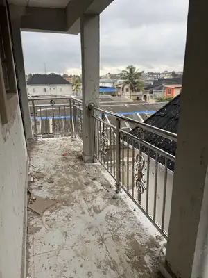 Igiyar Hannu da Ta Baranda ta Bakin Karfe