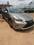 2017 Lexus ES 350 FWD Gold - 1