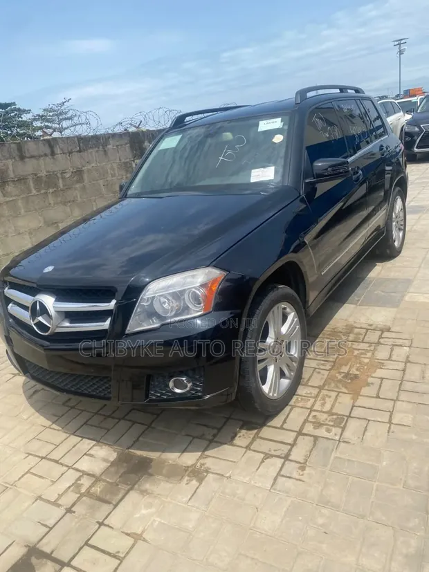 Mercedes-Benz GLK 350 2010 Foreign Used - 1