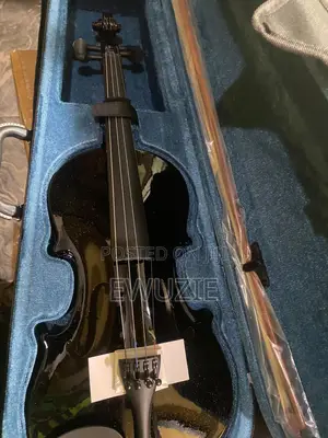 Yamaha Violin - Brand New