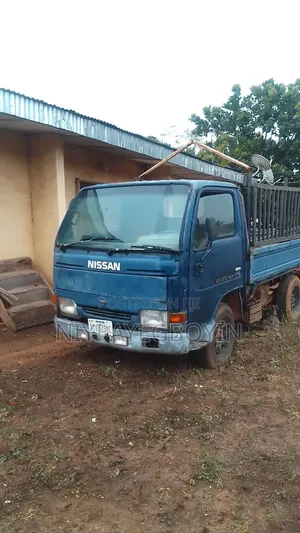 Nissan Cabstar Truck - 2003