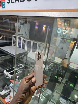 Apple iPhone 16 Pro 1TB Gold