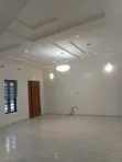 Gida mai dakuna 4 don siyarwa a Ajah - 5