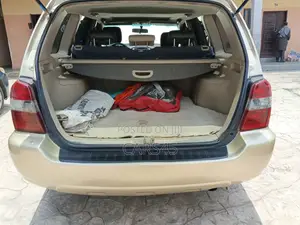 Toyota Highlander 2004 Gold SUV