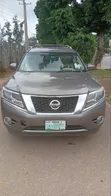 Nissan Pathfinder 2015 Zinariya - 1