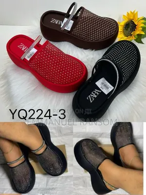 Luxury Louis Vuitton Slippers - Women's Multicolor