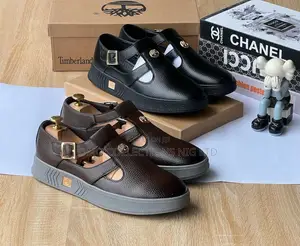 Timberland Men's Leather Cut-Out Buckle Shoes - Brand New