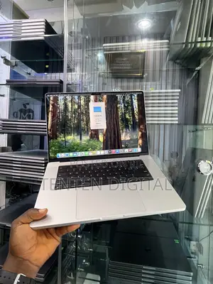 Apple MacBook Pro 16" (2023) M3 Pro, 36GB RAM, 512GB SSD