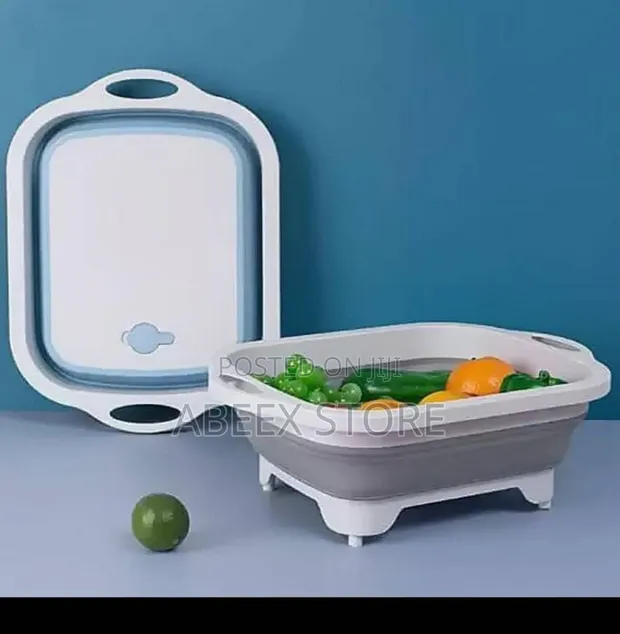 Foldable Cutting Board - Multipurpose Kitchen Tool - 1