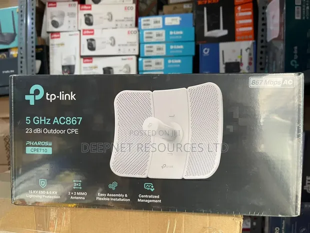 TP-Link CPE710 5GHz Outdoor Wireless CPE - 1
