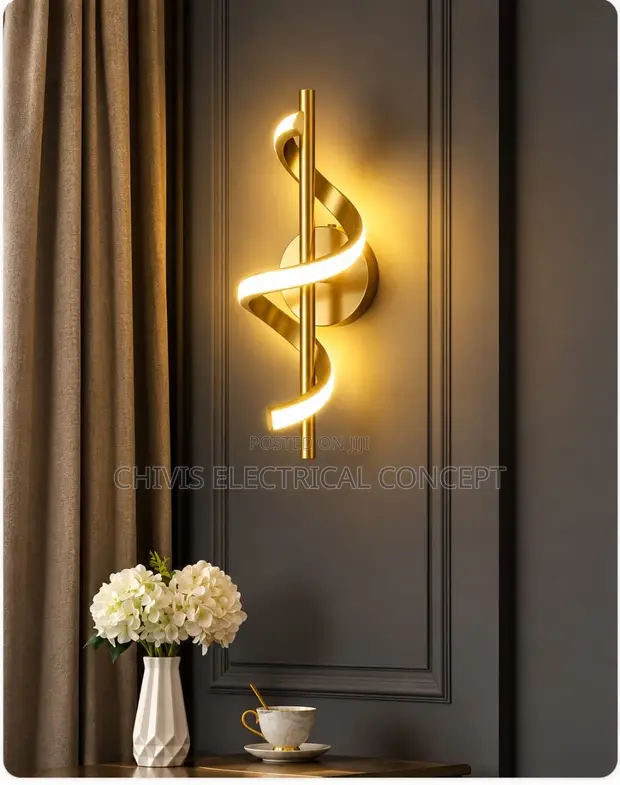 Luxury 3-Color Royal Wall Sconce Bracket Light - 1