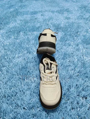 Panda Edition Sneakers - Salon Wasan Kwando na Tsohuwar Salo