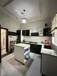Gidan Kayan Kayan 4-Bedroom Duplex da BQ a Lekki Sayarwa - 3