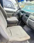 Volkswagen Transporter 2005 Yellow - 2