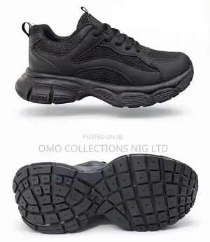 Luxurious Nike Men's Black Chunky Sole Sneakers - Brand New