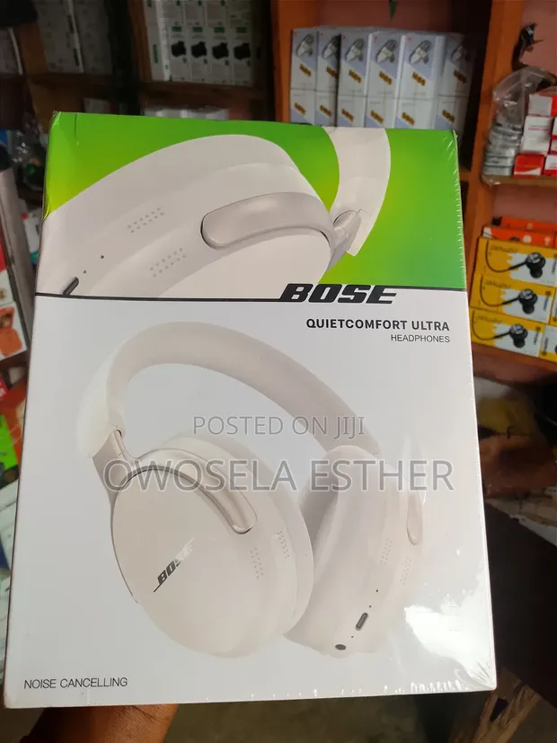 Bose QuietComfort Ultra Headphones - Silver - 1
