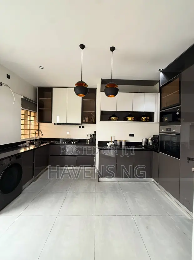 4-Bedroom Smart Duplex with BQ in Guzape, Abuja - 1
