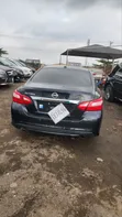 2017 Nissan Altima 2.5 SV Sedan - 1
