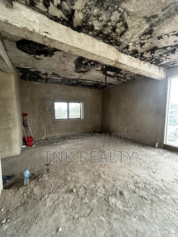 Newly Built 80sqm Office Space for Rent in Wuse 2, Abuja - 1
