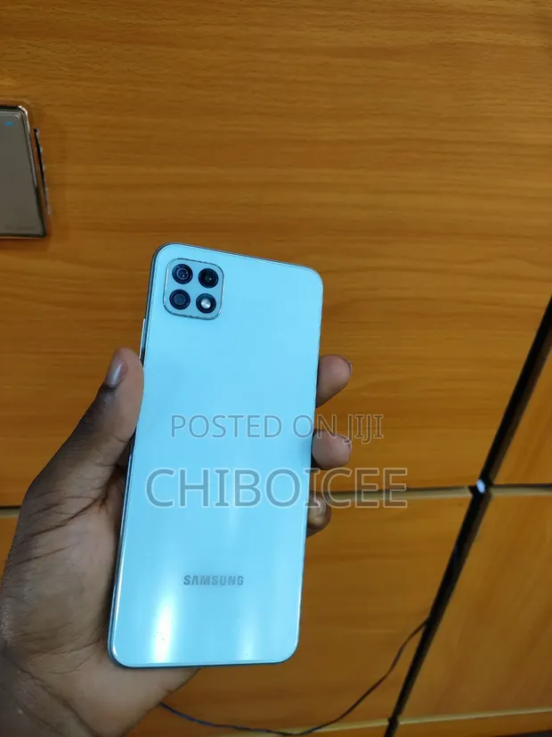 Samsung Galaxy A22 5G 128GB Blue - 1