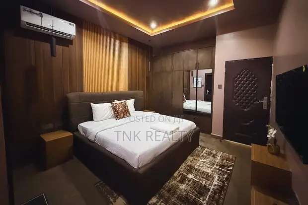Luxury 1-Bedroom Shortlet Apartment in Gwarimpa, Abuja - 1
