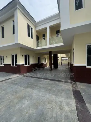 3-Bedroom Terrace Duplex da BQ a Gwarinpa, Abuja