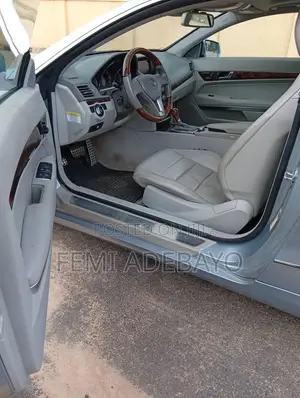2010 Mercedes-Benz E350 Base Sedan